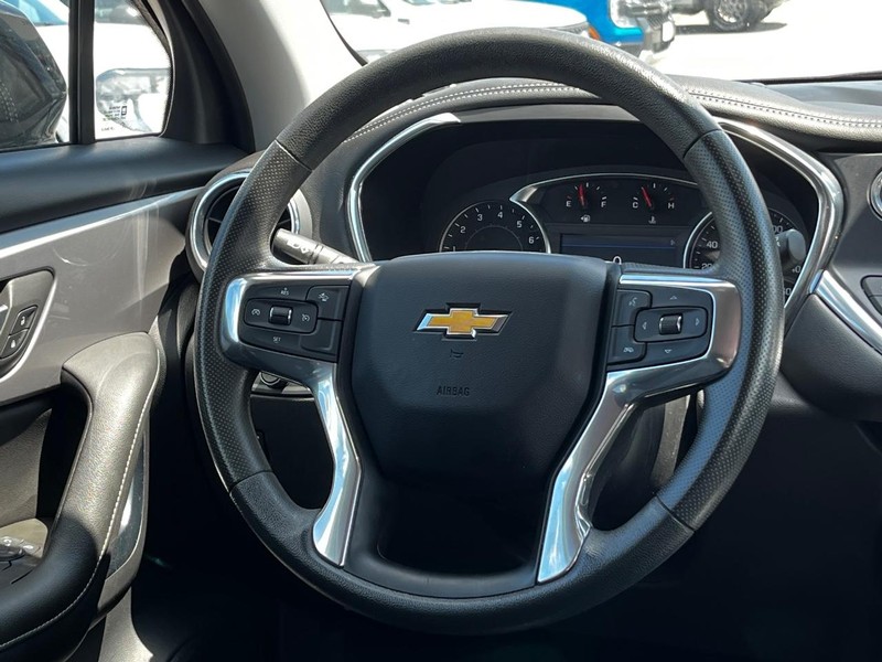 Chevrolet Blazer Vehicle Image 12
