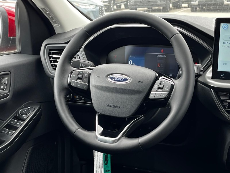 Ford Escape Vehicle Image 06