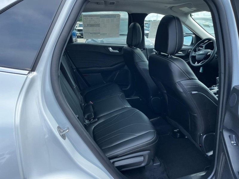 Ford Escape Vehicle Image 04