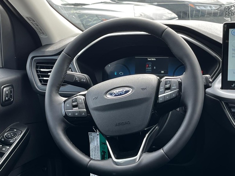 Ford Escape Vehicle Image 07