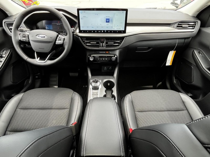Ford Escape Vehicle Image 06