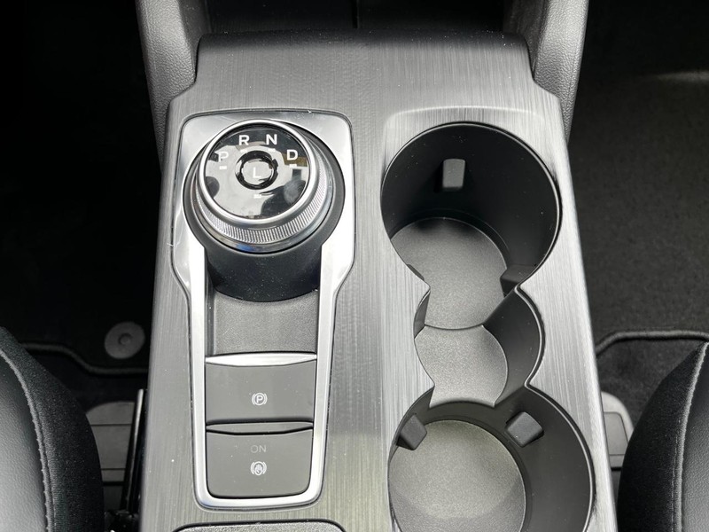 Ford Escape Vehicle Image 14