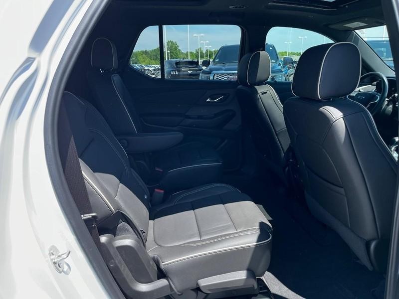 Chevrolet Traverse Vehicle Image 10