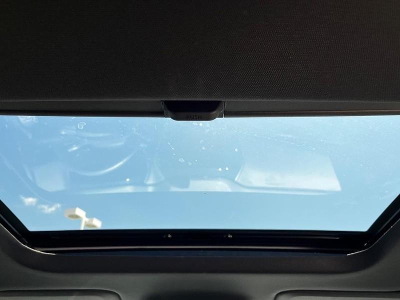 Chevrolet Traverse Vehicle Image 13
