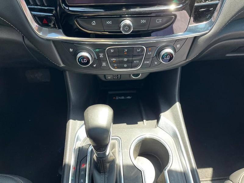 Chevrolet Traverse Vehicle Image 22