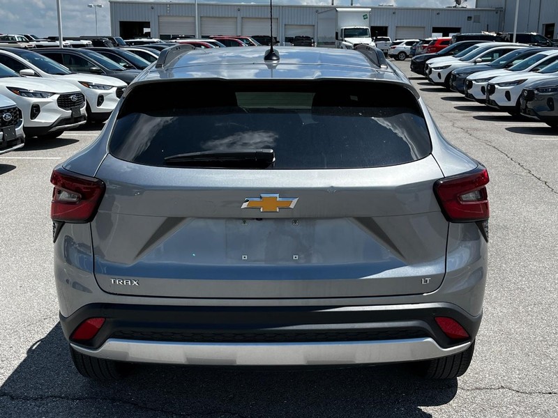 Chevrolet Trax Vehicle Image 04