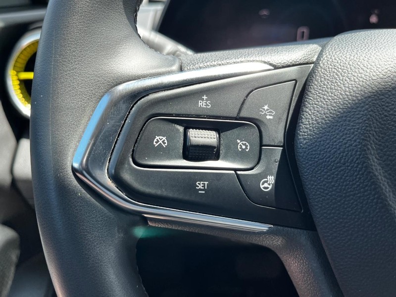 Chevrolet Trax Vehicle Image 18