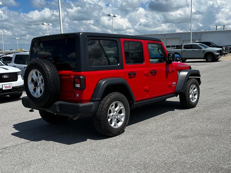Jeep Wrangler Vehicle Image 03