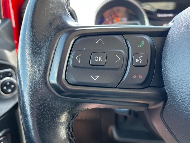 Jeep Wrangler Vehicle Image 16