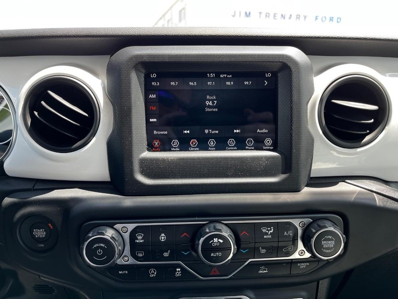 Jeep Wrangler Vehicle Image 20