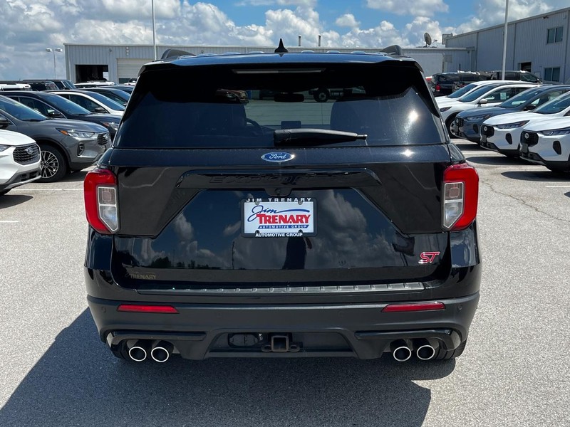 Ford Explorer Vehicle Image 04