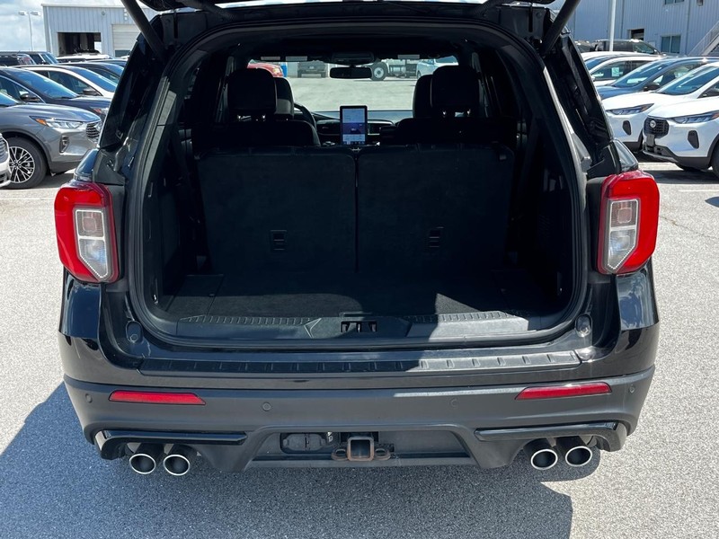 Ford Explorer Vehicle Image 05
