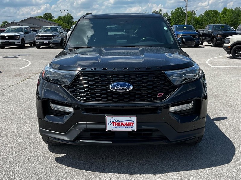 Ford Explorer Vehicle Image 09