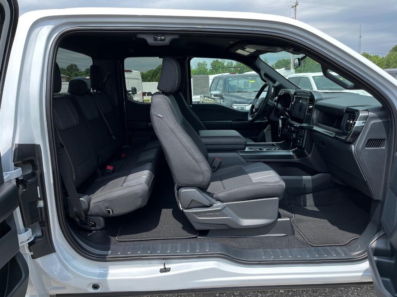 Ford F-150 Vehicle Image 04