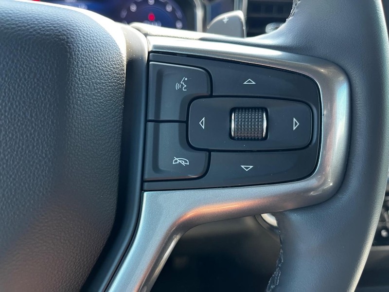 Chevrolet Silverado 1500 Vehicle Image 17