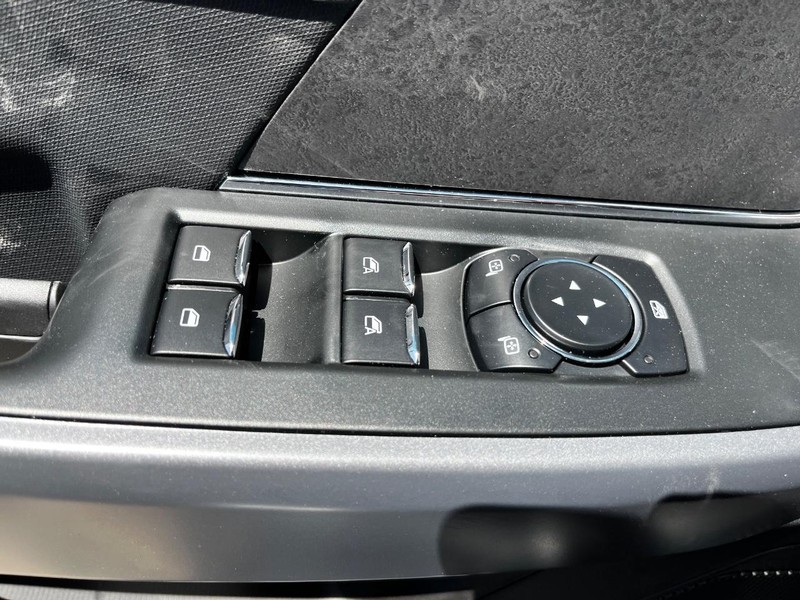 Ford F-150 Vehicle Image 08