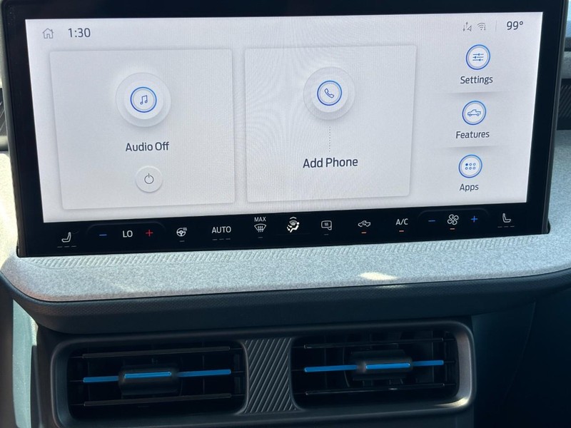 Ford Maverick Vehicle Image 15