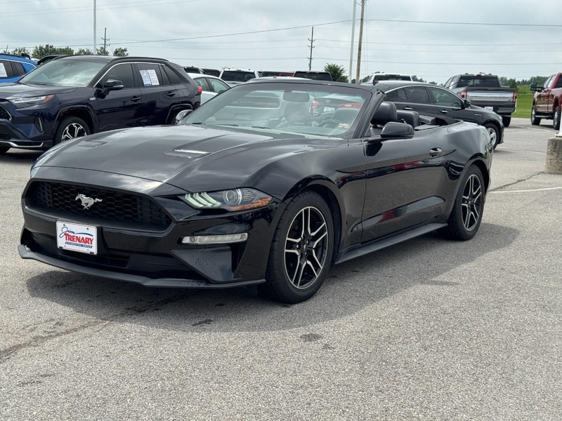 Ford Mustang Vehicle Image 07