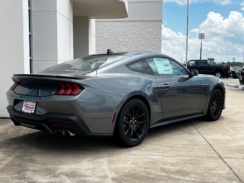 Ford Mustang Vehicle Image 03