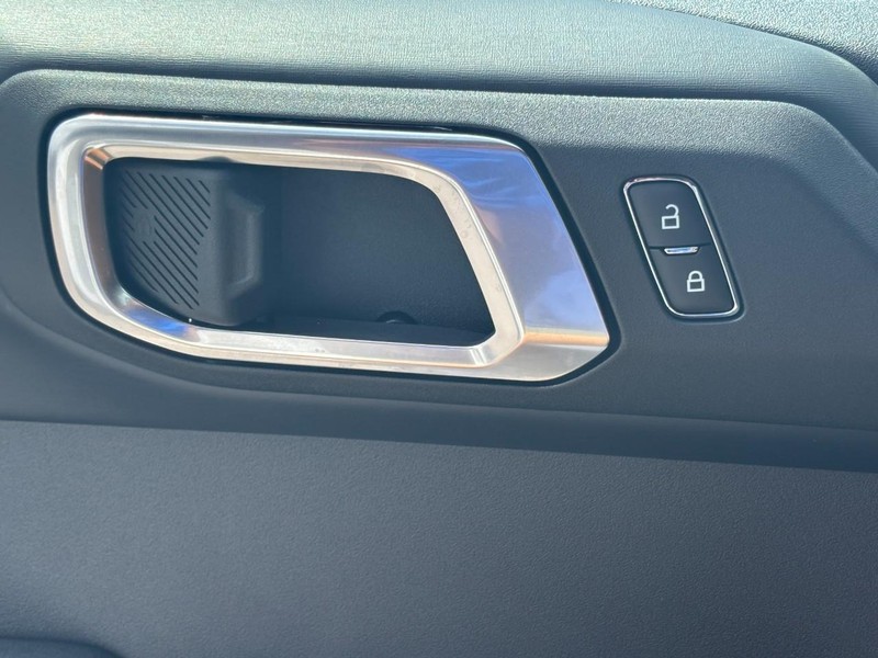 Ford Bronco Vehicle Image 20