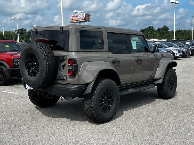 Ford Bronco Vehicle Image 03