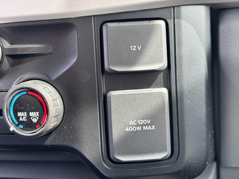 Ford Super Duty F-250 SRW Vehicle Image 19
