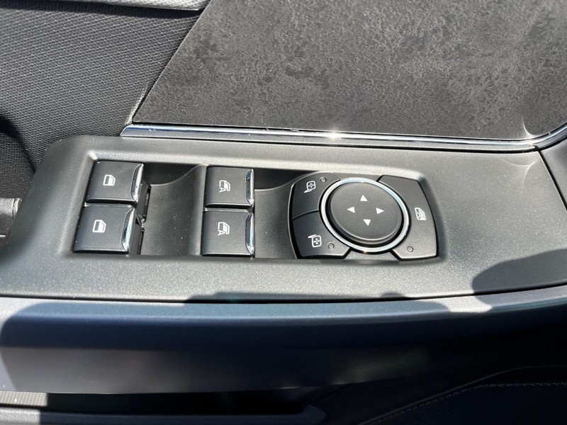 Ford F-150 Vehicle Image 08