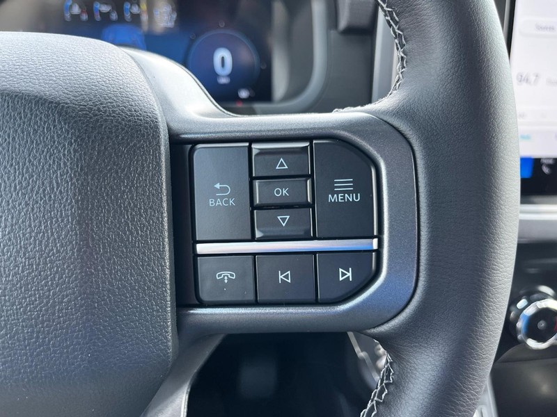 Ford F-150 Vehicle Image 12