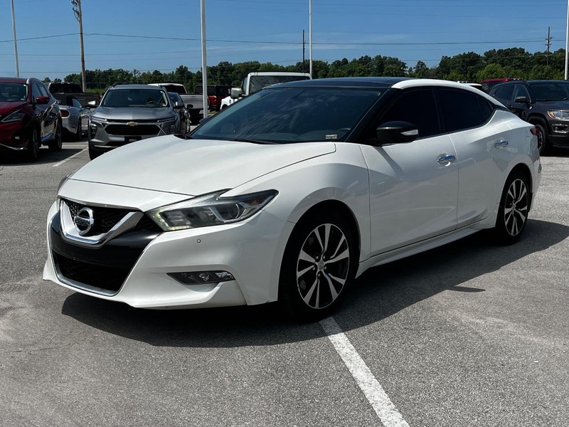 Nissan Maxima Vehicle Image 08