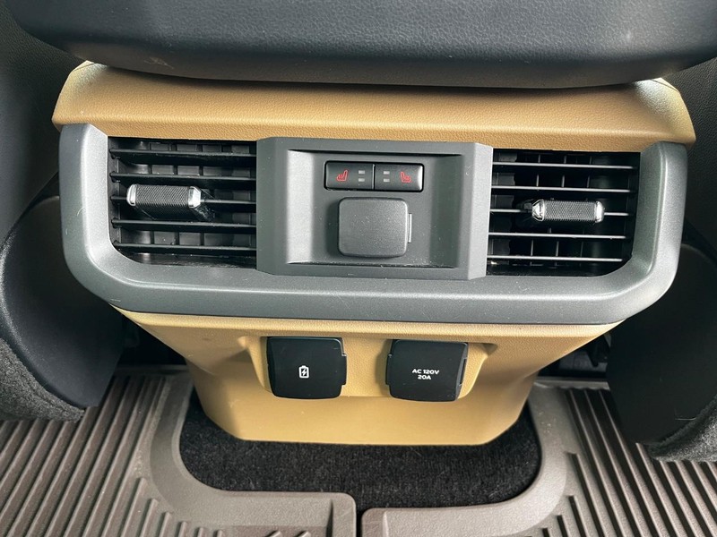 Ford F-150 Vehicle Image 11
