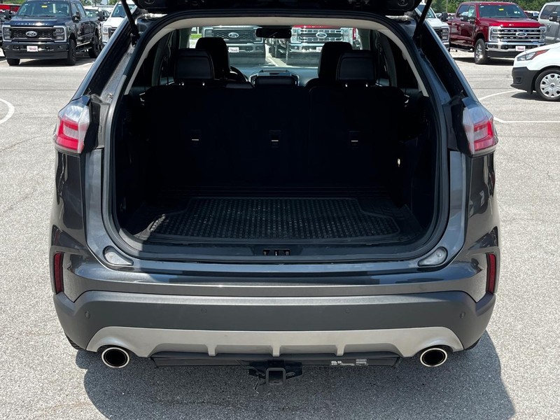 Ford Edge Vehicle Image 05