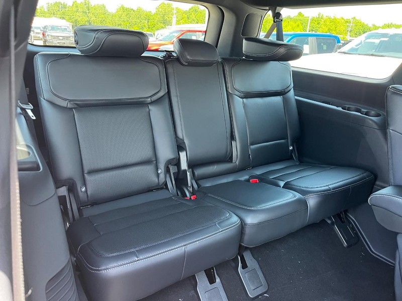 Ford Expedition Max Vehicle Image 05