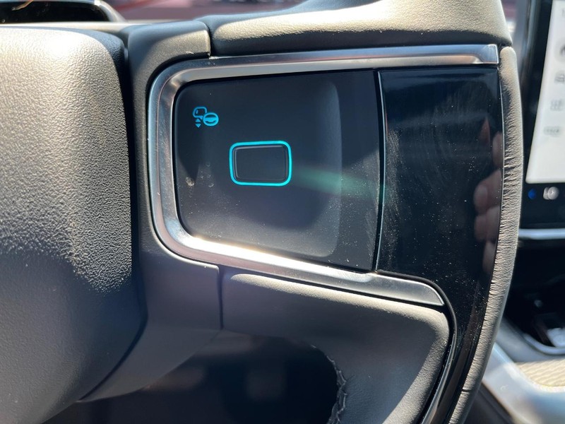 Ford Expedition Max Vehicle Image 14