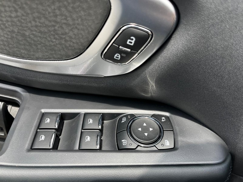 Ford Expedition Vehicle Image 08