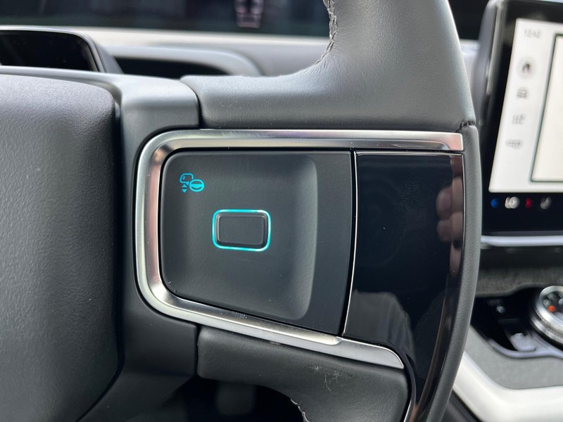 Ford Expedition Vehicle Image 11
