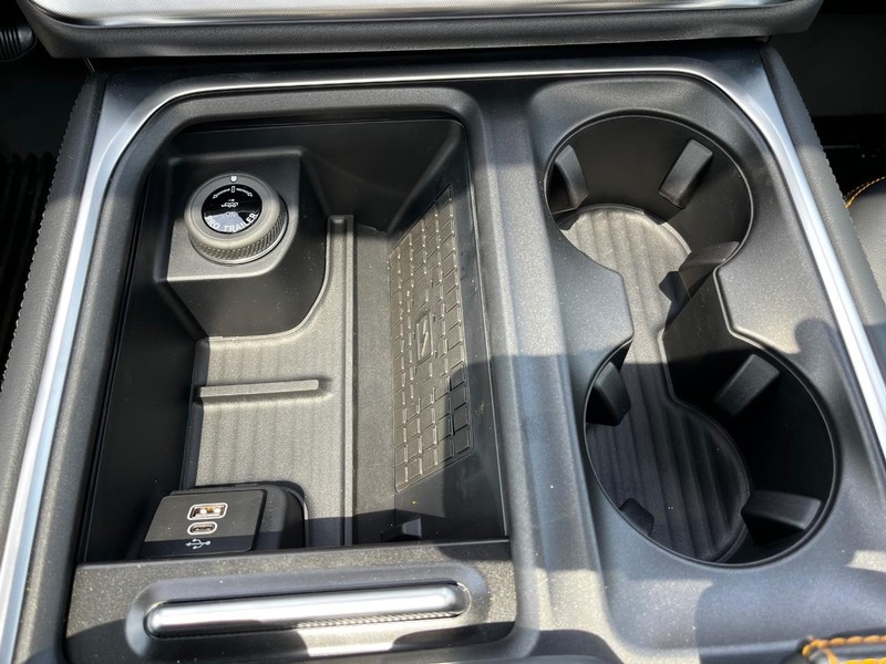 Ford Expedition Vehicle Image 13