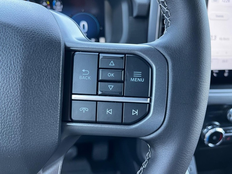 Ford F-150 Vehicle Image 12