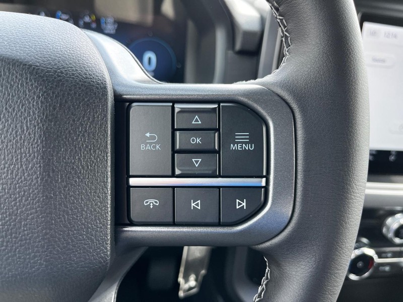 Ford F-150 Vehicle Image 11