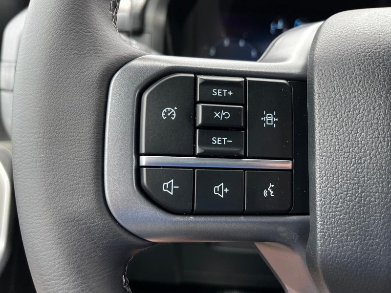 Ford F-150 Vehicle Image 11