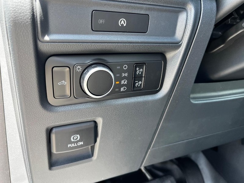 Ford F-150 Vehicle Image 10