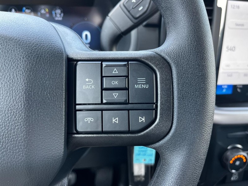 Ford F-150 Vehicle Image 12