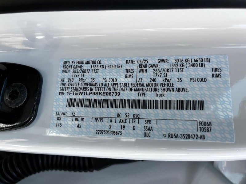 Ford F-150 Vehicle Image 16