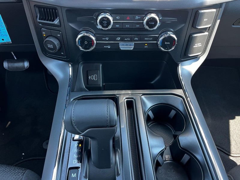 Ford F-150 Vehicle Image 14