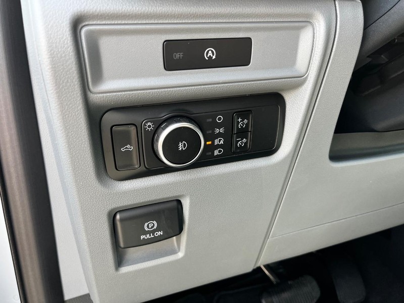 Ford F-150 Vehicle Image 10