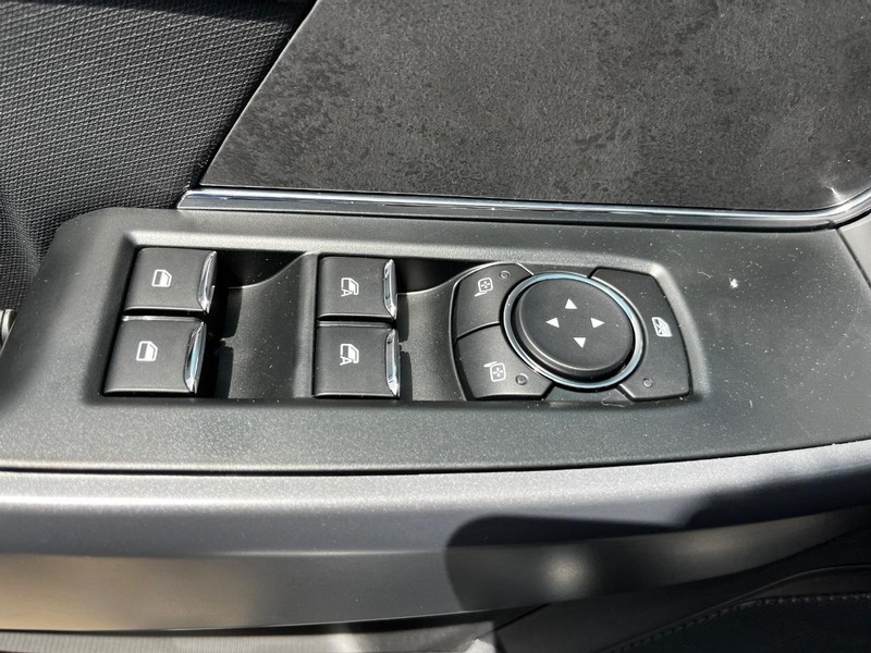 Ford F-150 Vehicle Image 08