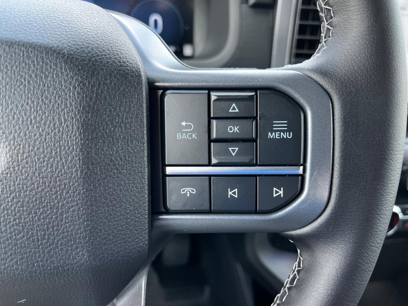 Ford F-150 Vehicle Image 11