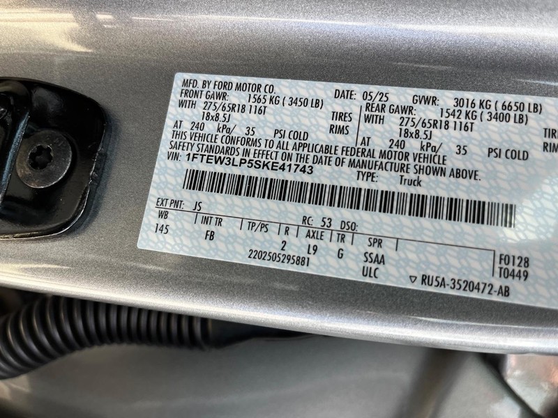 Ford F-150 Vehicle Image 16