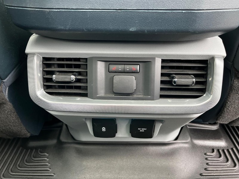 Ford F-150 Vehicle Image 11