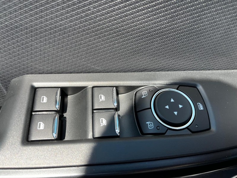 Ford F-150 Vehicle Image 08