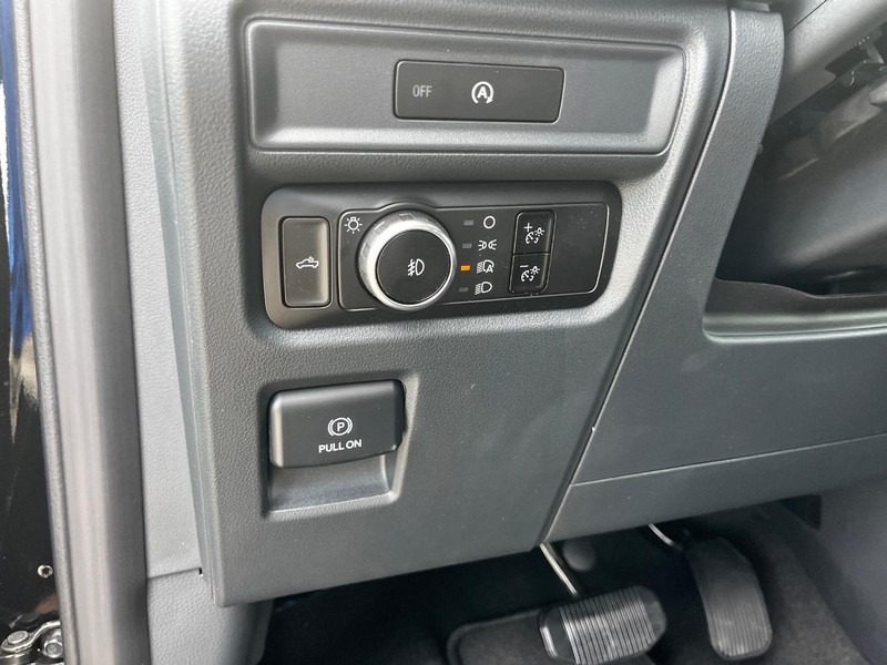 Ford F-150 Vehicle Image 10
